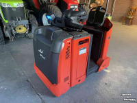 Sonstige Transport- und Industriemaschinen und Zubehör Linde P30 Terminal tractor electric