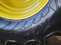 Räder, Reifen, Felgen & Distanzringe Mitas 600/65 R38 & 540/65 R24