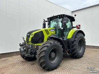Schlepper / Traktor Claas Axion 830 Night Edition