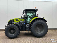 Schlepper / Traktor Claas Axion 830 Night Edition
