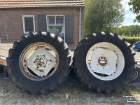 Räder, Reifen, Felgen & Distanzringe Ford 18.4R38