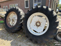 Räder, Reifen, Felgen & Distanzringe Ford 18.4R38