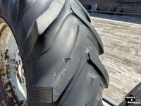 Räder, Reifen, Felgen & Distanzringe Ford 18.4R38