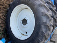Räder, Reifen, Felgen & Distanzringe Trelleborg 420/85R38 en 340/85R28