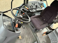 Schlepper / Traktor New Holland 8360