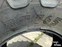 Räder, Reifen, Felgen & Distanzringe BKT 480/70R34