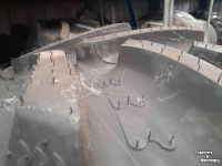 Räder, Reifen, Felgen & Distanzringe BKT banden 540/65R28