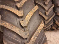 Räder, Reifen, Felgen & Distanzringe Michelin 46070R24 XCMG WIELEN 8-290-335