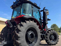 Schlepper / Traktor  ArmaTrac 1054e+