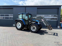 Schlepper / Traktor New Holland TL 80 A met voorlader