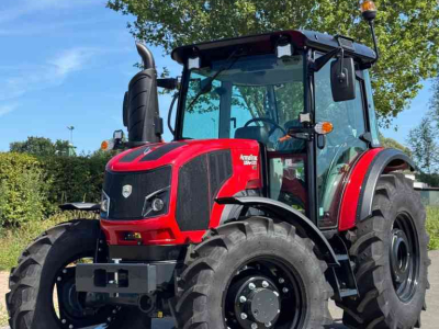 Schlepper / Traktor  ArmaTrac 1054e+