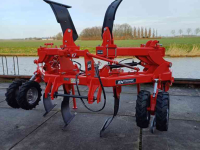 Tiefenlockerer ADV Technik woeler in V vorm