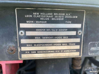 Schlepper / Traktor New Holland TS100 SLE