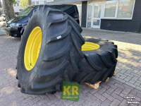 Räder, Reifen, Felgen & Distanzringe Vredestein 600/70R28 Traxion