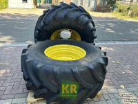 Räder, Reifen, Felgen & Distanzringe Vredestein 600/70R28 Traxion