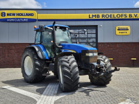 Schlepper / Traktor New Holland TM155 Power command