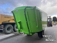 Futtermischwagen Vertikal Faresin Voermengwagen