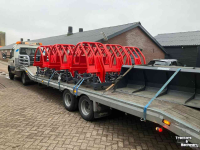 Sonstiges Anbauteile und Zubehör  Aanbouwdelen Grondbakken puinrieken tegelrieken vlakramen balenklemmen palletvorken