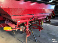 Düngerstreuer Lely Centerliner