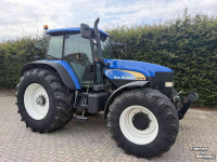Schlepper / Traktor New Holland TM190