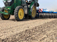 Striegelmaschine Carré ROTANET roterende wiedeg/lepelwieder