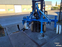 Ballenstechmaschine Robot zij schudlichter  / zij rooier