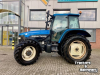 Schlepper / Traktor New Holland TM 125RC