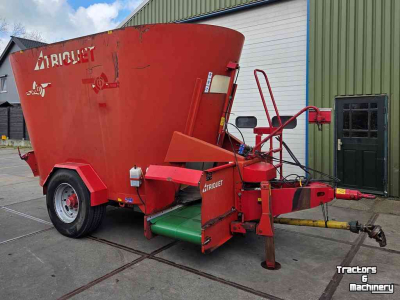 Futtermischwagen Vertikal Trioliet Solomix 1600 VLL