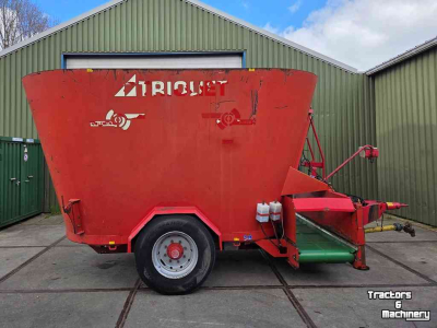 Futtermischwagen Vertikal Trioliet Solomix 1600 VLL