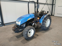 Schlepper / Traktor New Holland T 3040