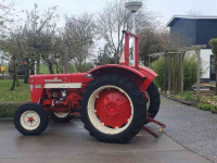 Schlepper / Traktor International 523