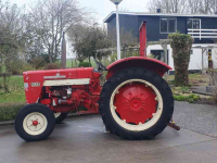 Schlepper / Traktor International 523