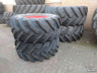Räder, Reifen, Felgen & Distanzringe Trelleborg 710/70R38 600/65R28