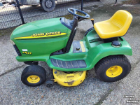 Aufsitzrasenmäher John Deere zitmaaier LT 133