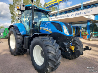 Schlepper / Traktor New Holland T7.210