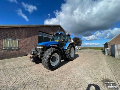 Schlepper / Traktoren New Holland TM- 165   Ultra