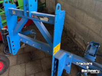 Hackmaschine Lemken Frontschoffel machine met sporenwisser