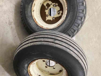 Räder, Reifen, Felgen & Distanzringe International set brede voorbanden 2wd, op velg, 11.5/80-15.3