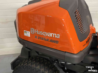 Aufsitzrasenmäher Husqvarna Husqvarna R316TSX AWD! Nieuw! Kawasaki motor!