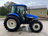 Schlepper / Traktor New Holland TD90 D