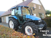 Schlepper / Traktor New Holland ONBEKEND TL 100