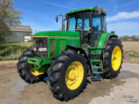 Schlepper / Traktor John Deere 7600