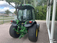 Gartentraktoren John Deere 4066R Compact Tractor