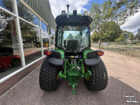 Gartentraktoren John Deere 4066R Compact Tractor