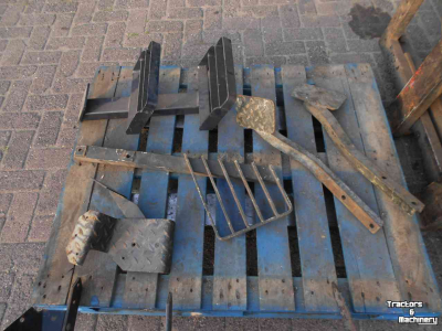 Gebrauchte Teile für Traktoren Deutz opstapbeugels opstap trap