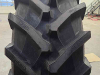 Räder, Reifen, Felgen & Distanzringe Trelleborg 710/70R38 TM800