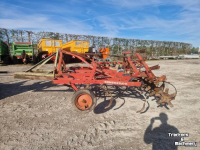 Grubber Kongskilde cultivator