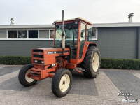 Schlepper / Traktor Renault RENAULT 781