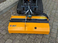 Sonstige Reinigungs- und Kehrmaschinen und Zubehör Giant veegmachine mini 120cm