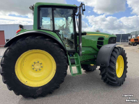 Schlepper / Traktor John Deere 6830